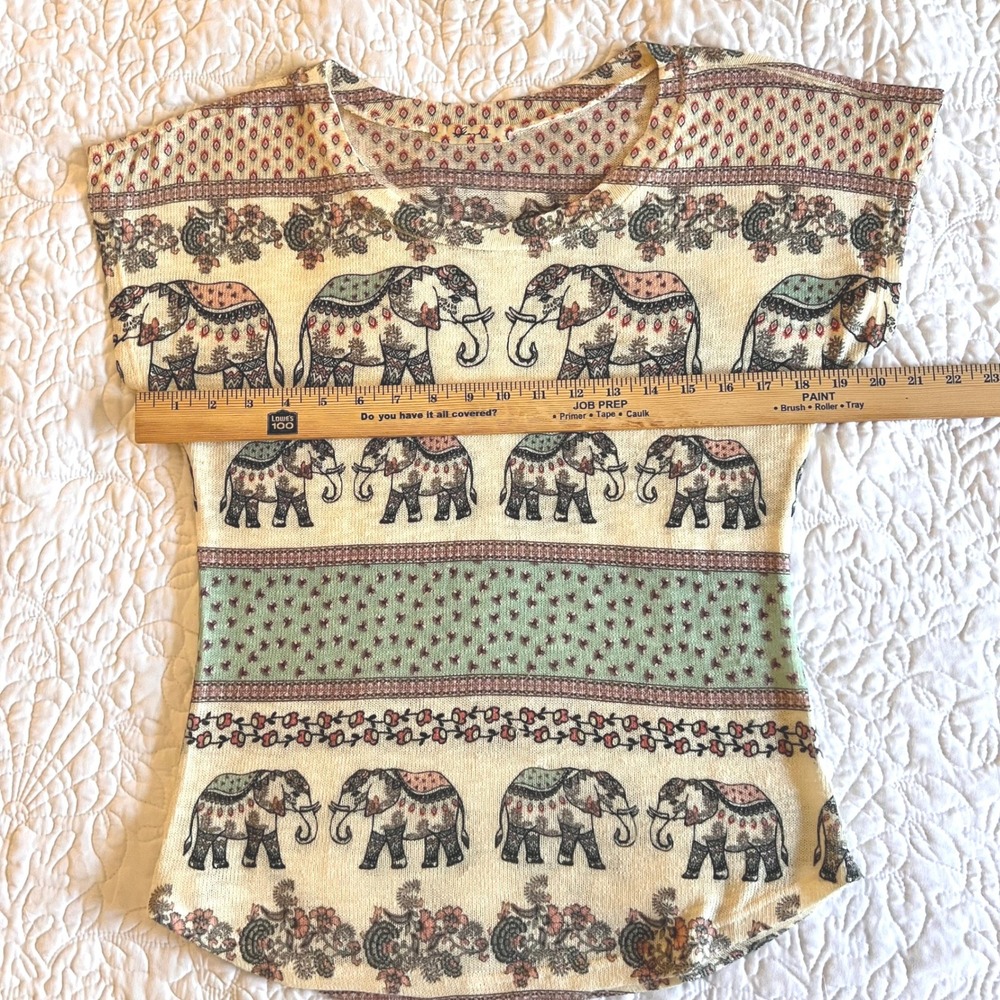 Boho Festival Hippie Elephant Print Knit Top Cap Sleeve Size Medium  by Gaze USA - Picture 4 of 6
